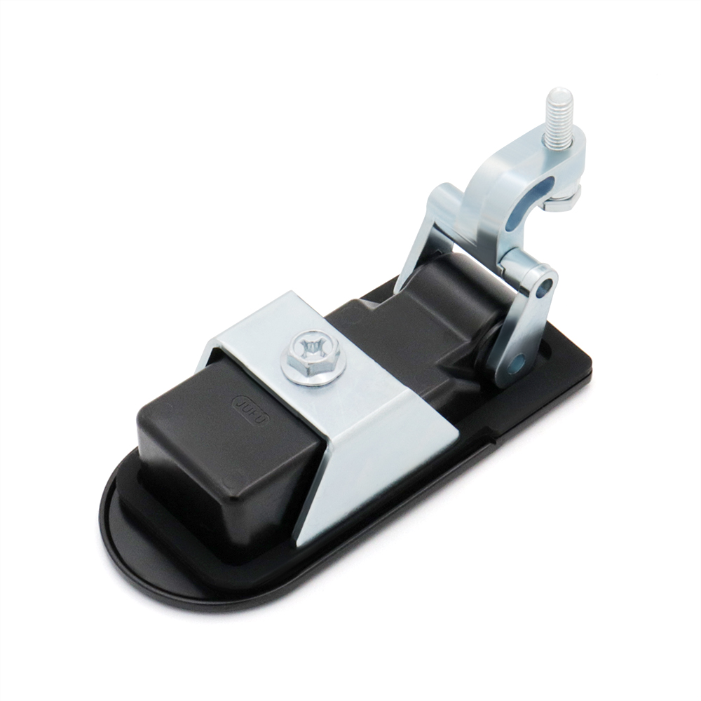 lift and twist compression latch
