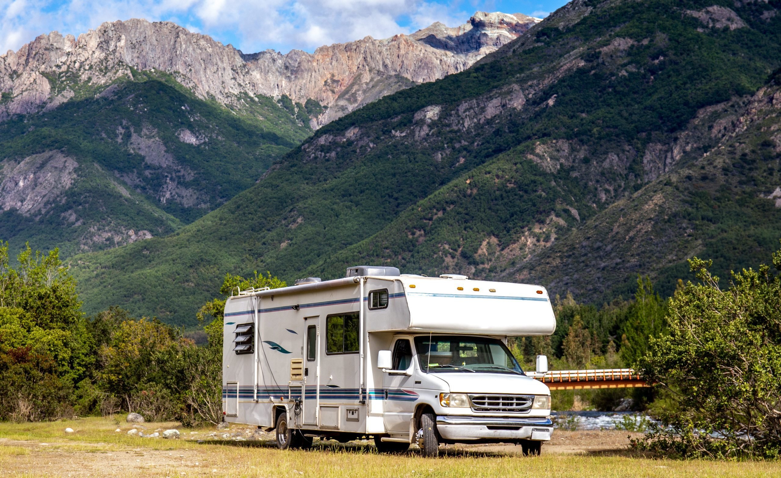 Class C vs Class B RVs.jpg